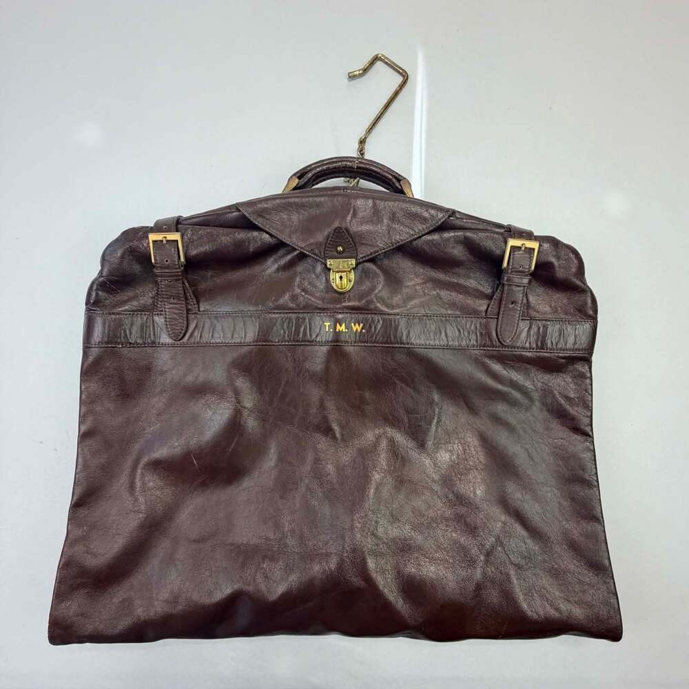 Vintage Pegasus Brown Leather Garment Suit Bag
